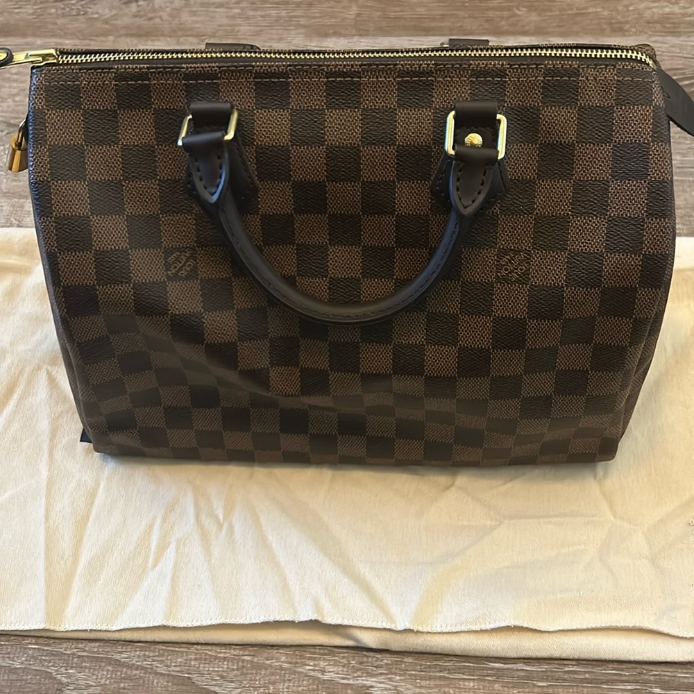 Louis Vuitton Speedy 30